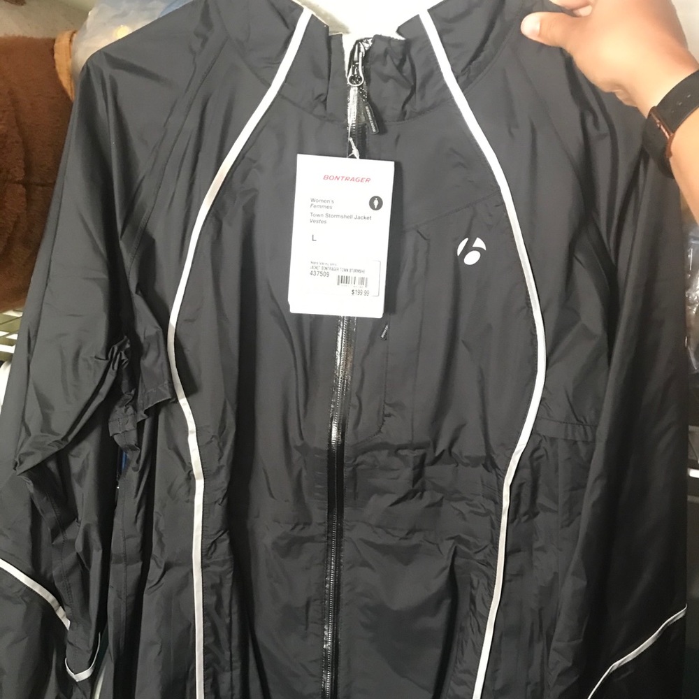 Bontrager Town Stormshell biking jacket